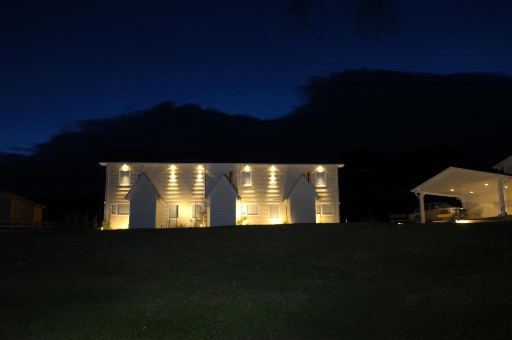 Lo De Tomy Villa El Chalten Exterior photo